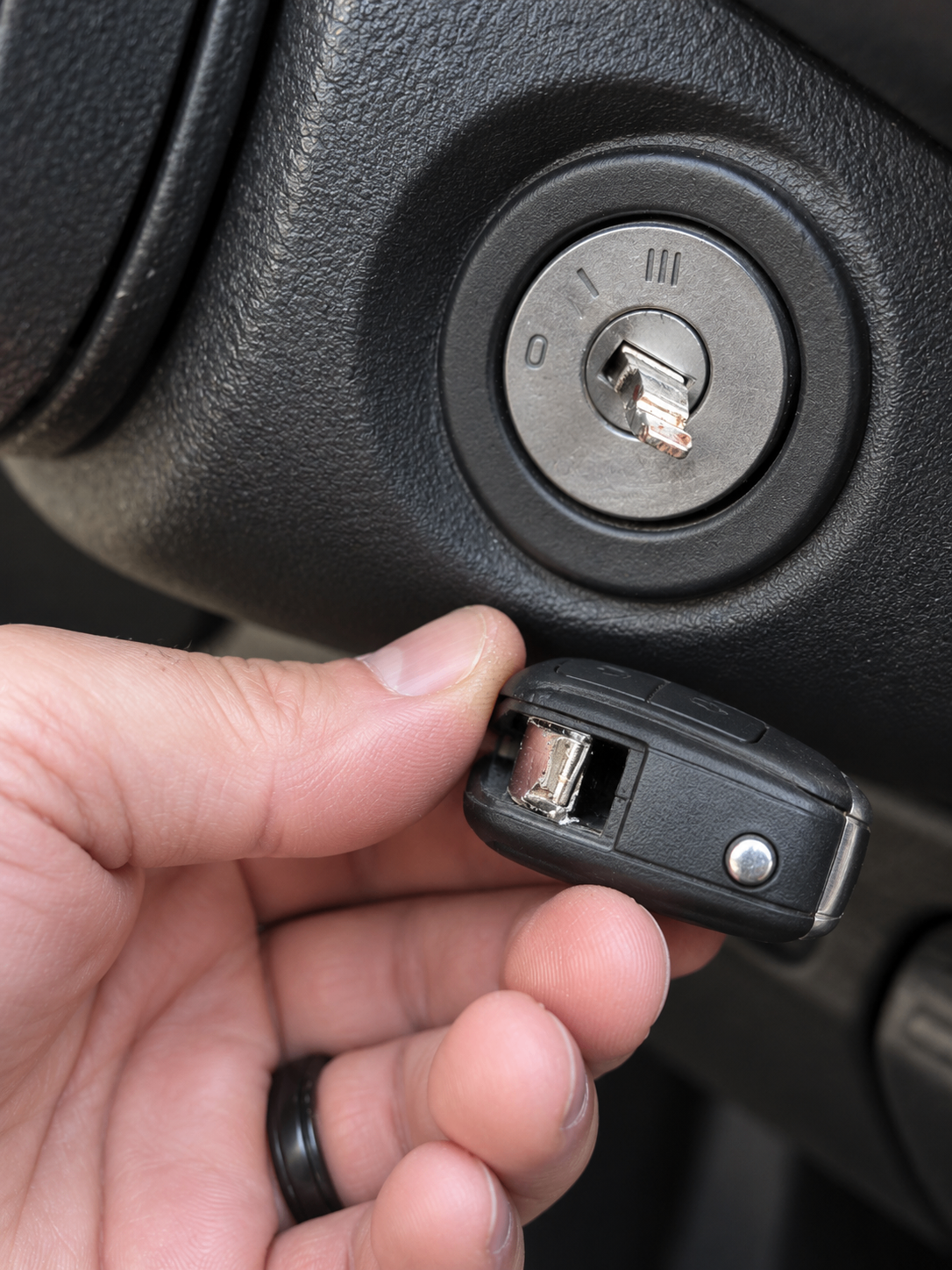 Broken Key Extraction job completed in Plainfield, Indiana